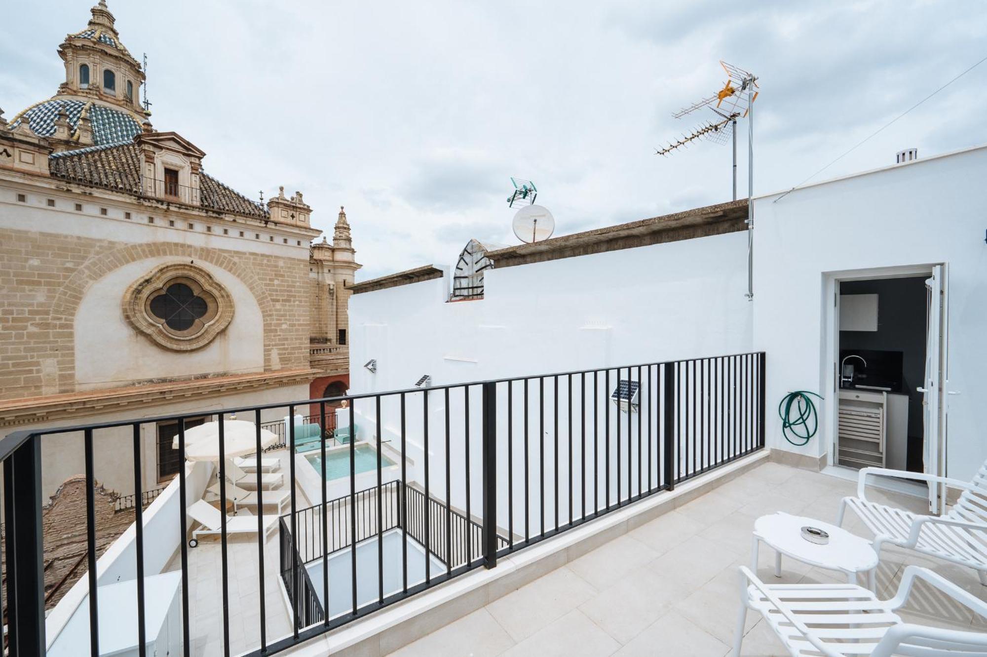 Ninesuites Cathedral Sevilha Exterior foto